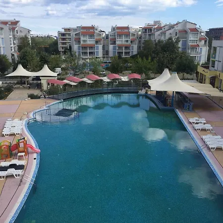 07 Sluneční pobřeží